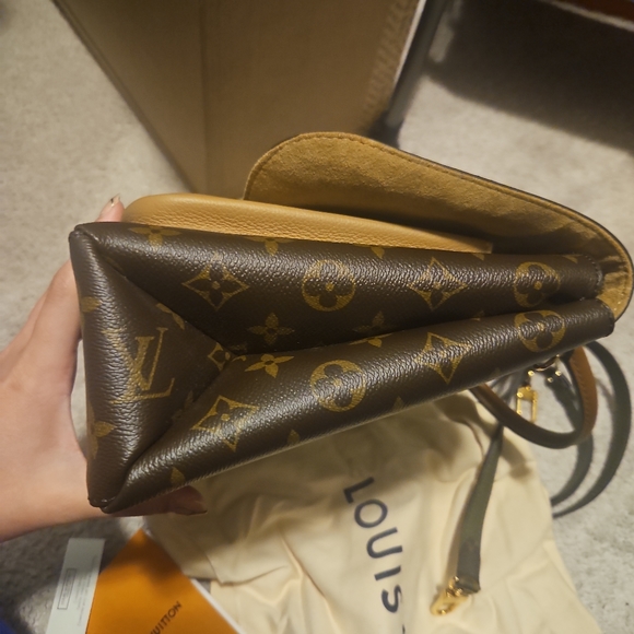 Louis Vuitton Marignan Sesame - Picture 3 of 7